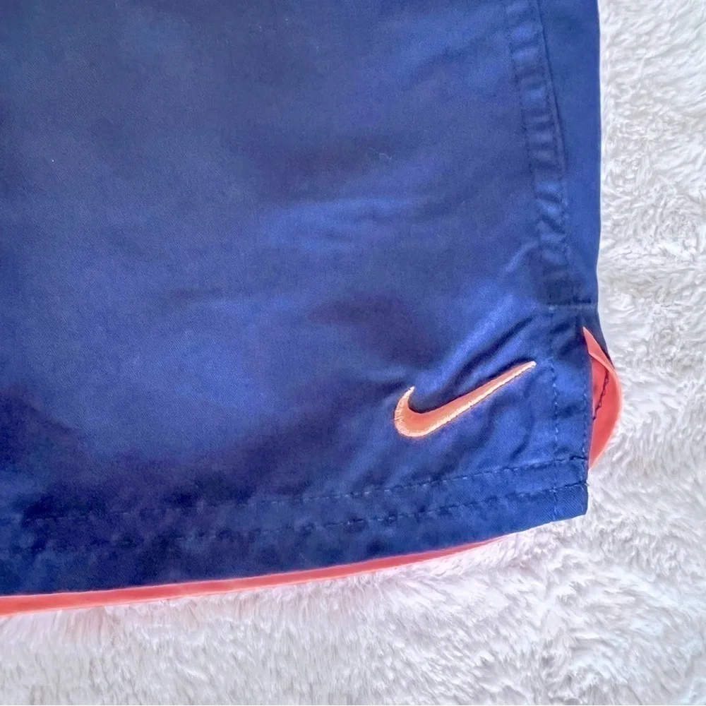 Nike men’s swim trunks size large